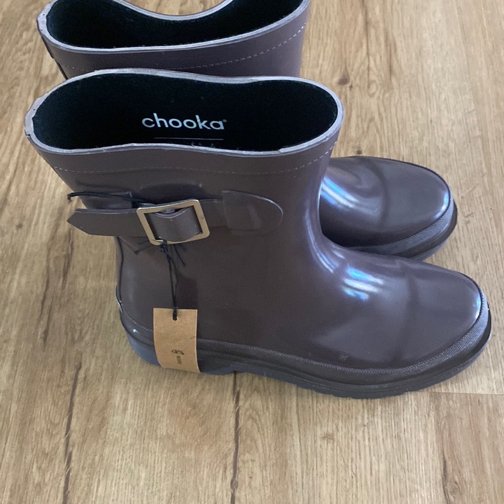 NWT Chooka rain boots